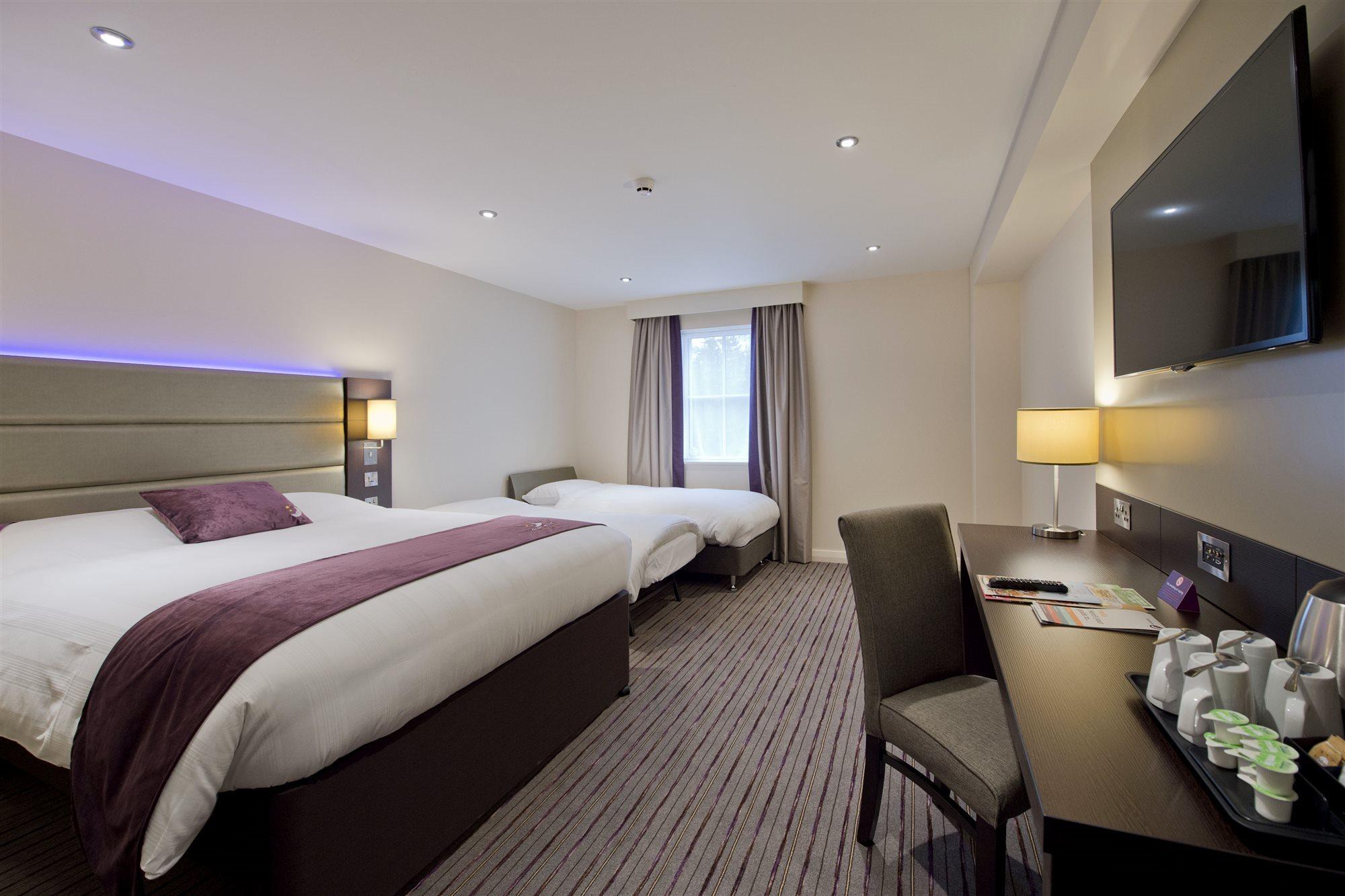 Premier Inn คอกเคอร์เมาท์ ภายนอก รูปภาพ
